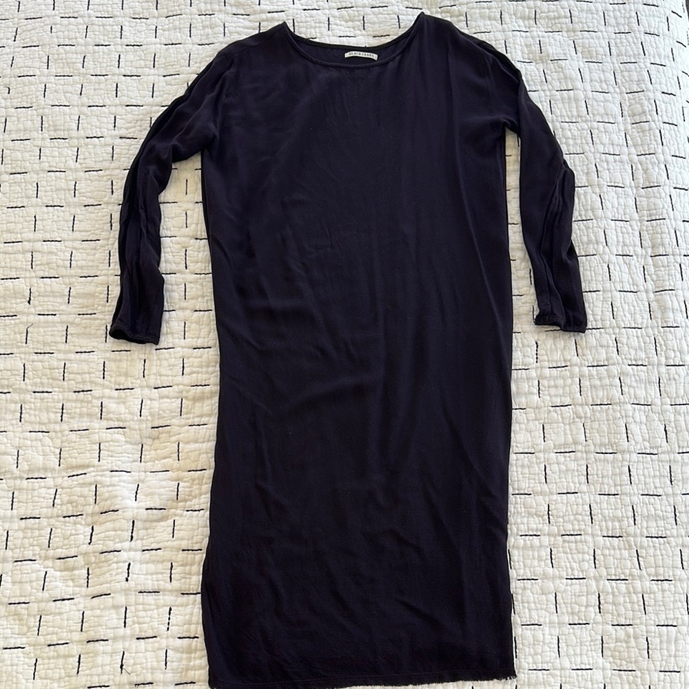 Black Crane Deep Purple Long Sleeve Dress